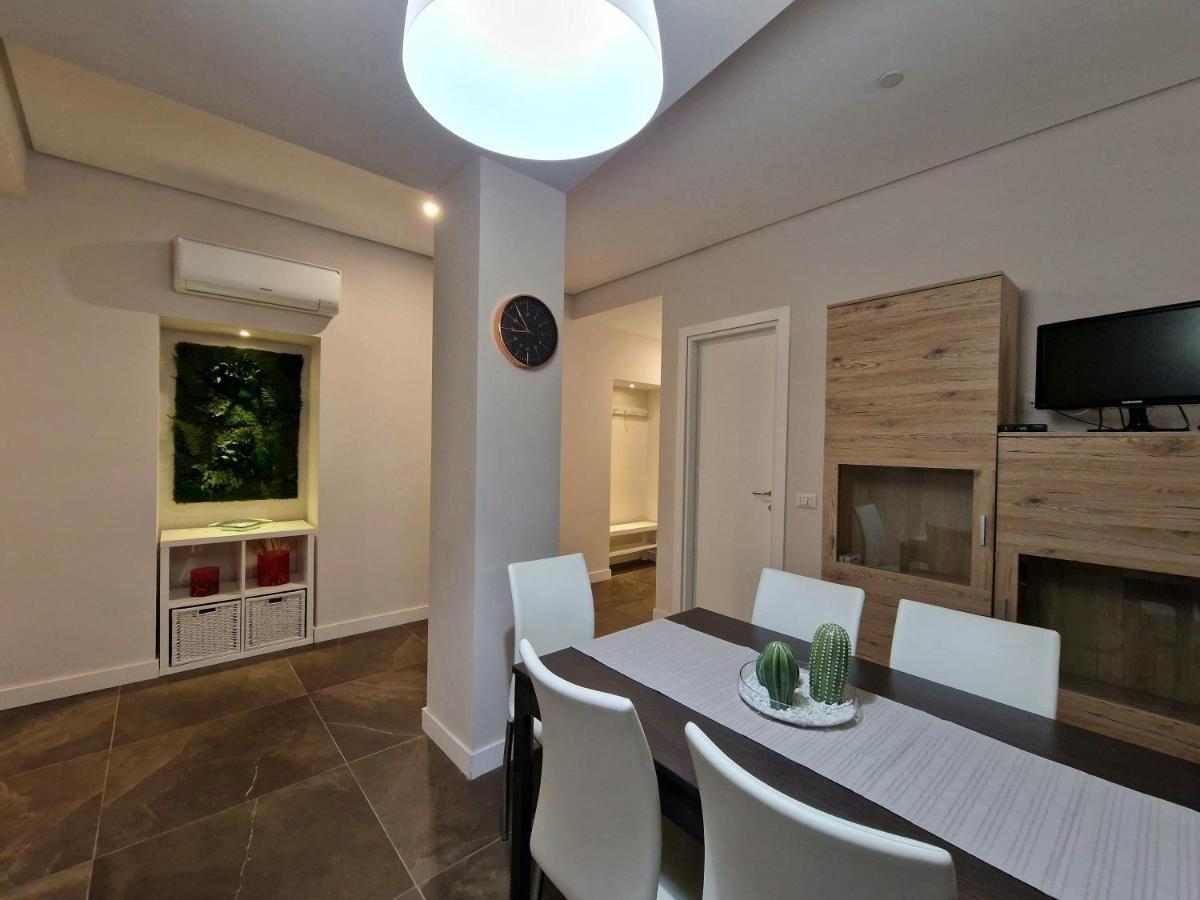 The White Domus Apartment Taormina Ngoại thất bức ảnh